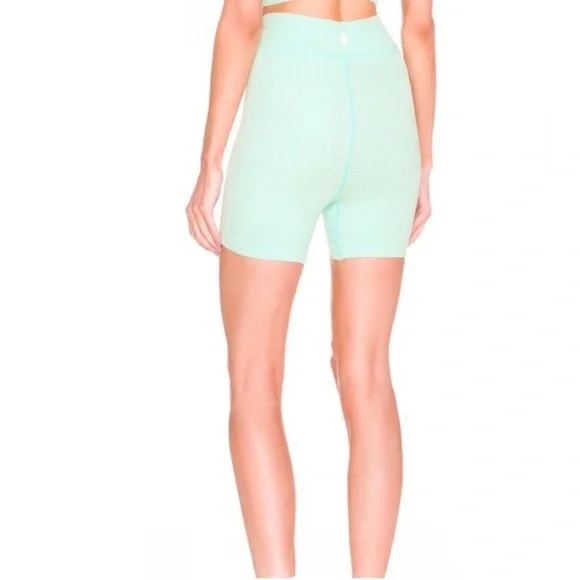 NWT Free People Movement Free Throw Shorts in Turquoise Mint - Picture 3 of 9